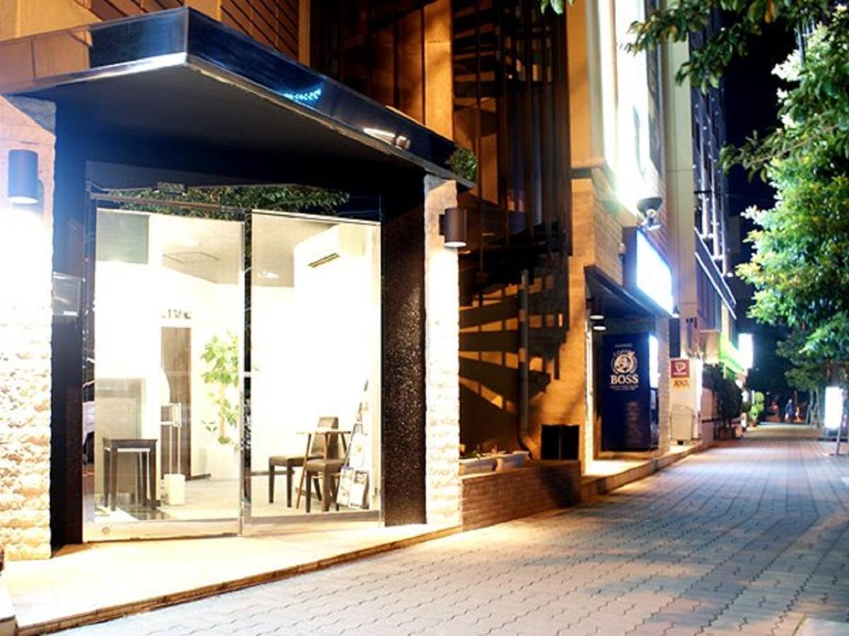 Hotel Livemax Budget Shinosaka Esterno foto