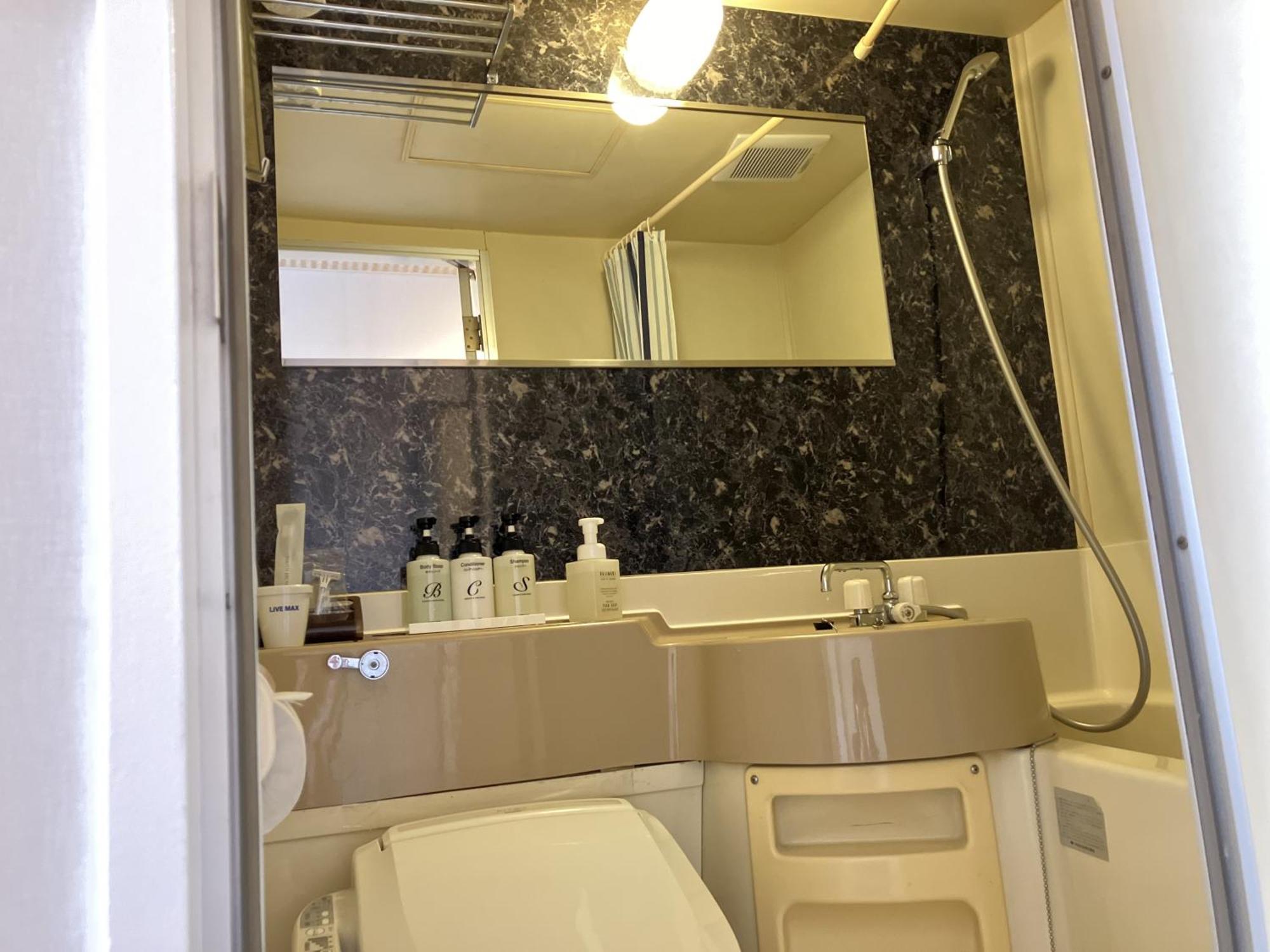 Hotel Livemax Budget Shinosaka Esterno foto